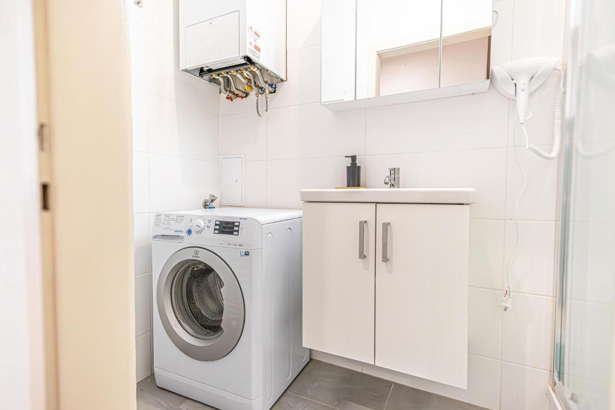 Desirable 2Br - Bookable For Longstays In Lockdown B Wien Exterior foto